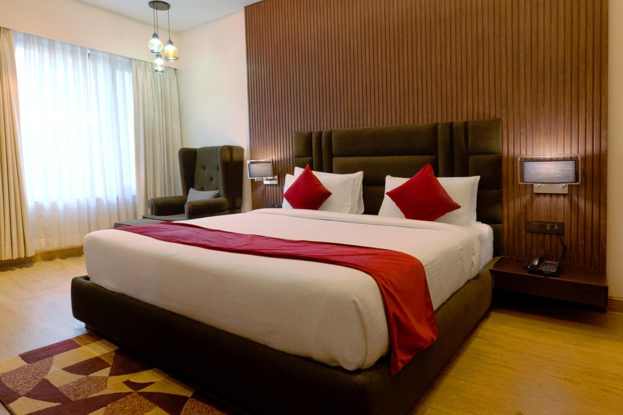 Hotel Prism - A Boutique Hotel Джорхат Экстерьер фото